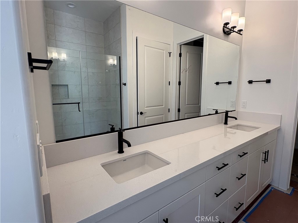 250 Memphis Belle Way, San Luis Obispo, CA 93401