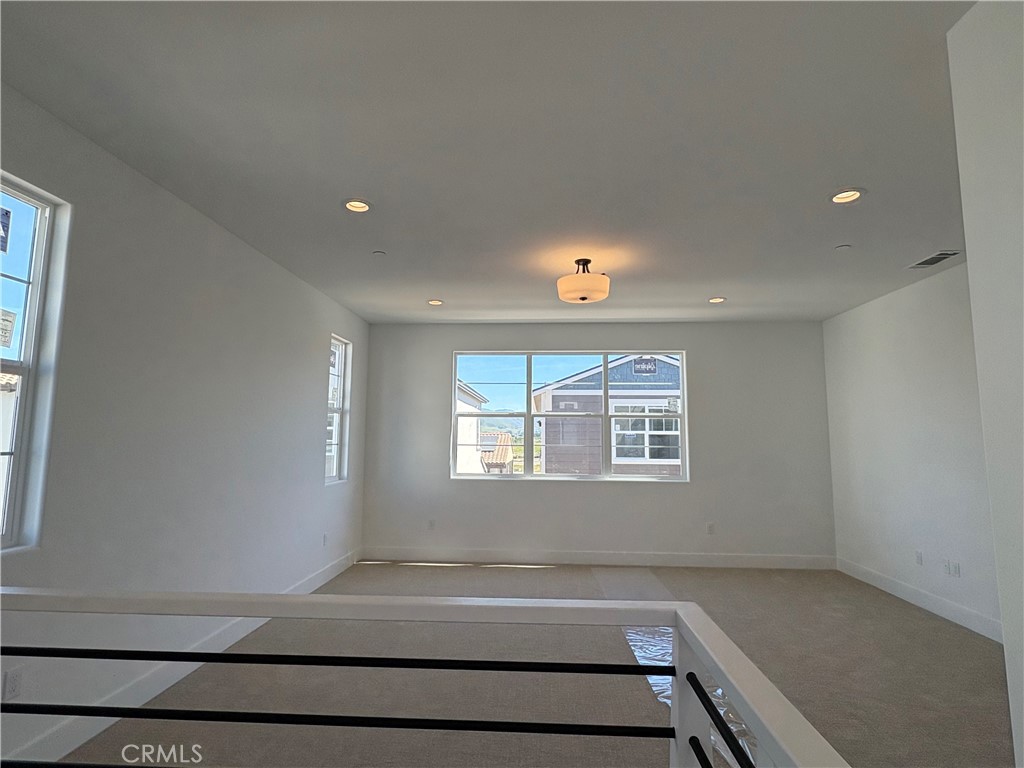 250 Memphis Belle Way, San Luis Obispo, CA 93401