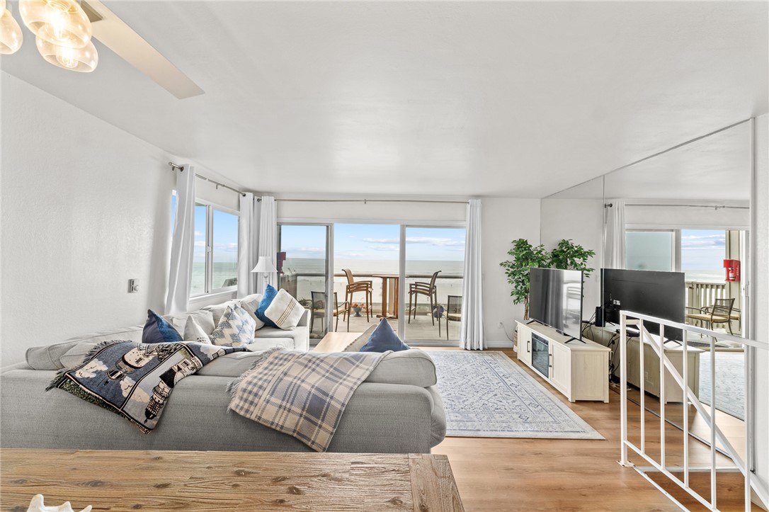 77 N Ocean Ave #12, Cayucos, CA 93430