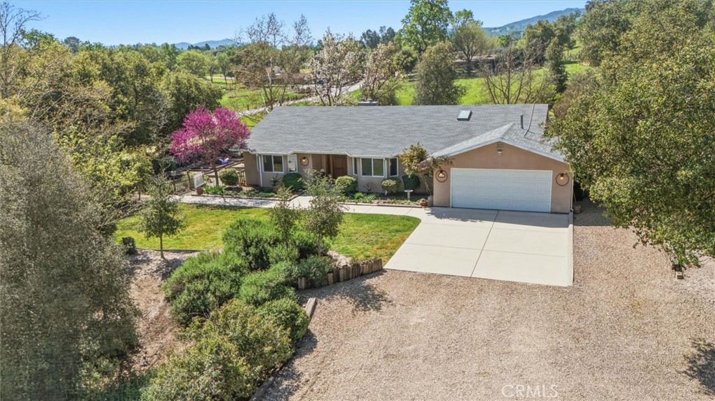 13730 El Camino Real, Atascadero, CA 93422