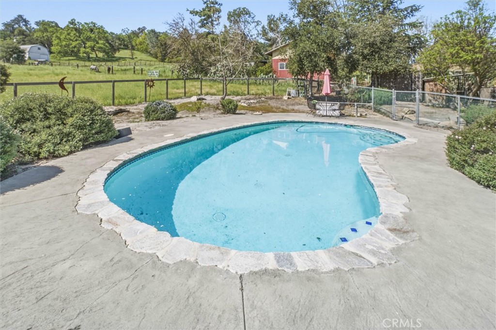 13730 El Camino Real, Atascadero, CA 93422