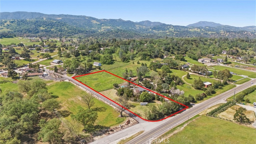 13730 El Camino Real, Atascadero, CA 93422