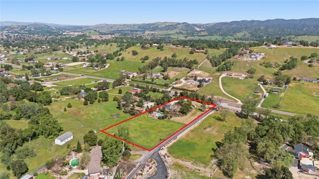 13730 El Camino Real, Atascadero, CA 93422