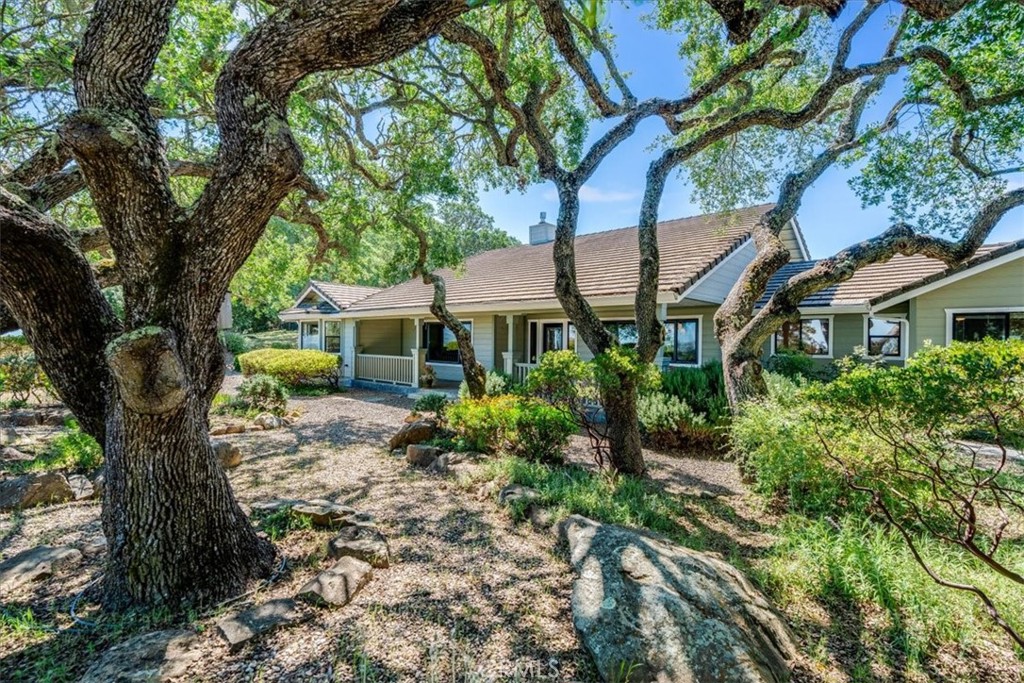 12405 Santa Ana, Atascadero, CA 93422