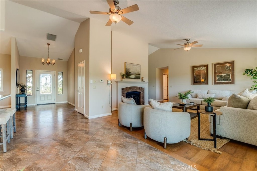 12405 Santa Ana, Atascadero, CA 93422