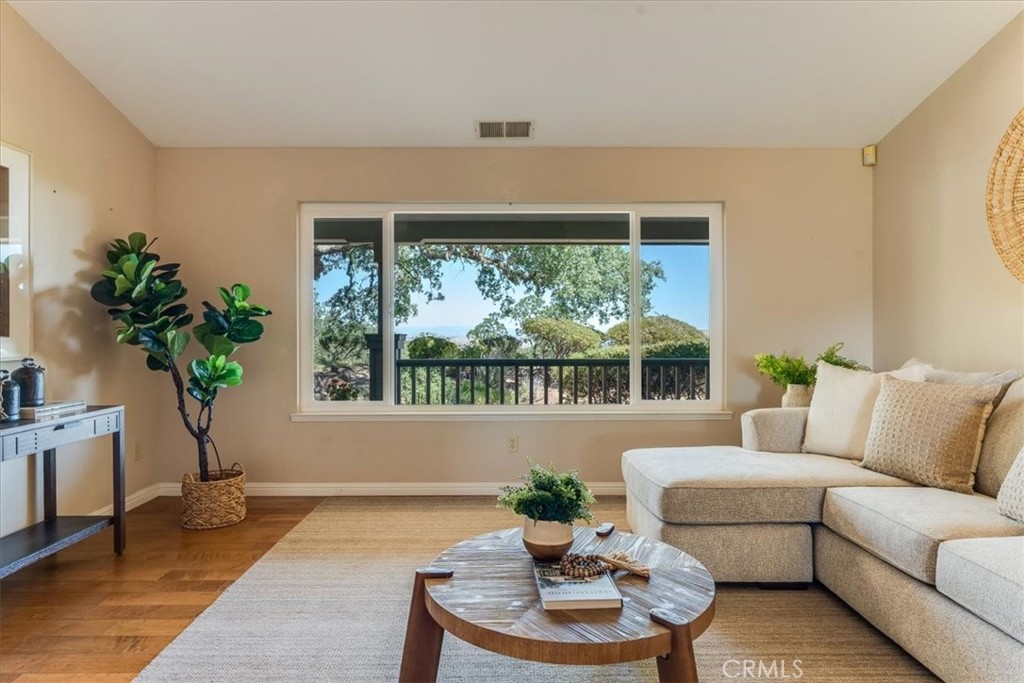 12405 Santa Ana, Atascadero, CA 93422