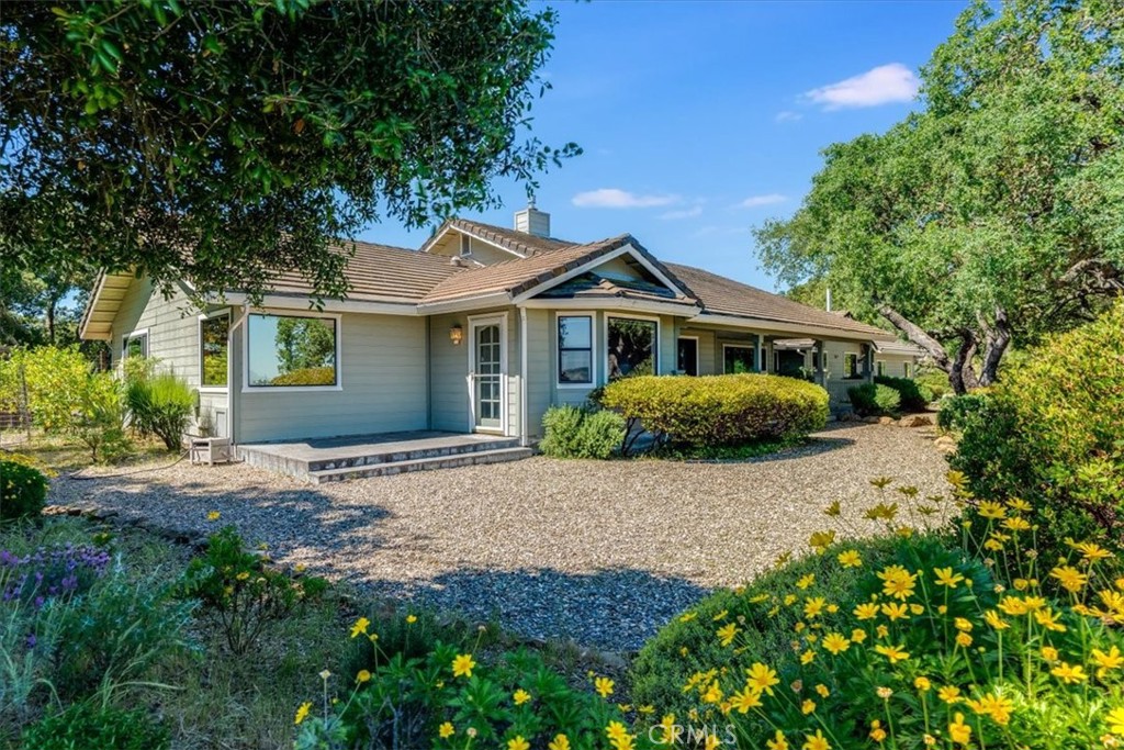 12405 Santa Ana, Atascadero, CA 93422