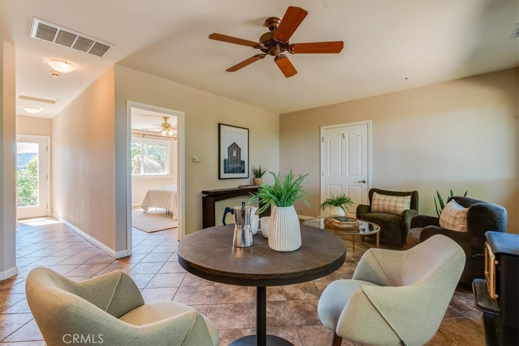 12405 Santa Ana, Atascadero, CA 93422