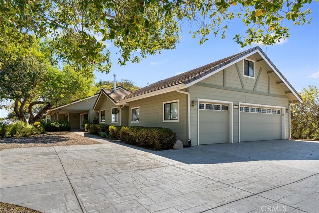 12405 Santa Ana, Atascadero, CA 93422