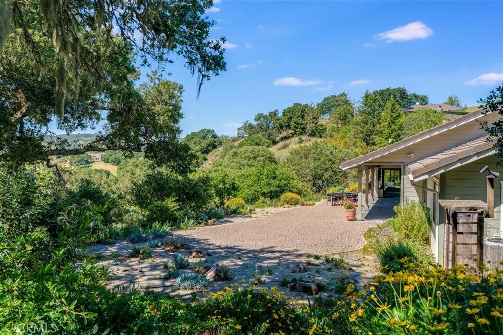 12405 Santa Ana, Atascadero, CA 93422