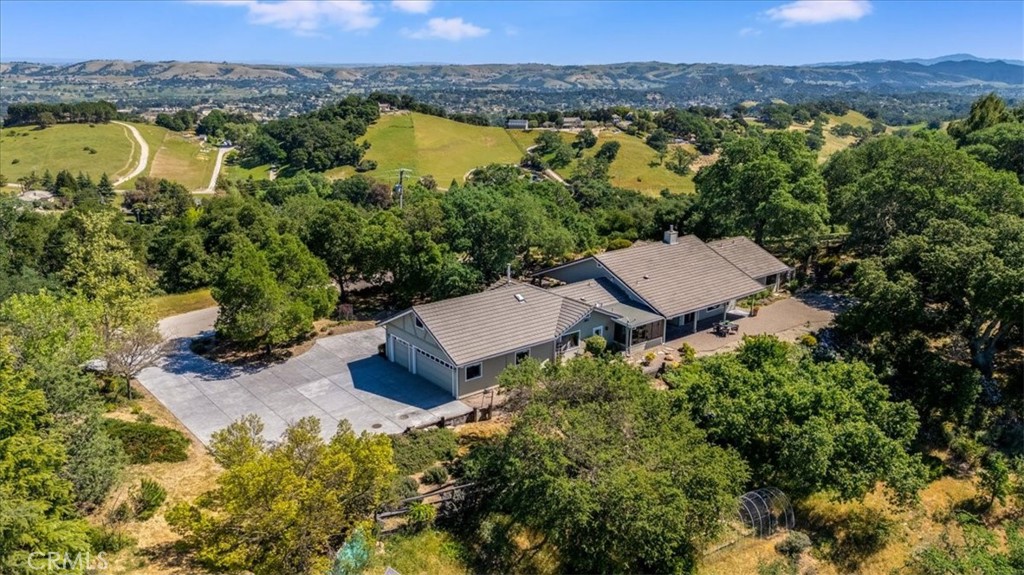 12405 Santa Ana, Atascadero, CA 93422