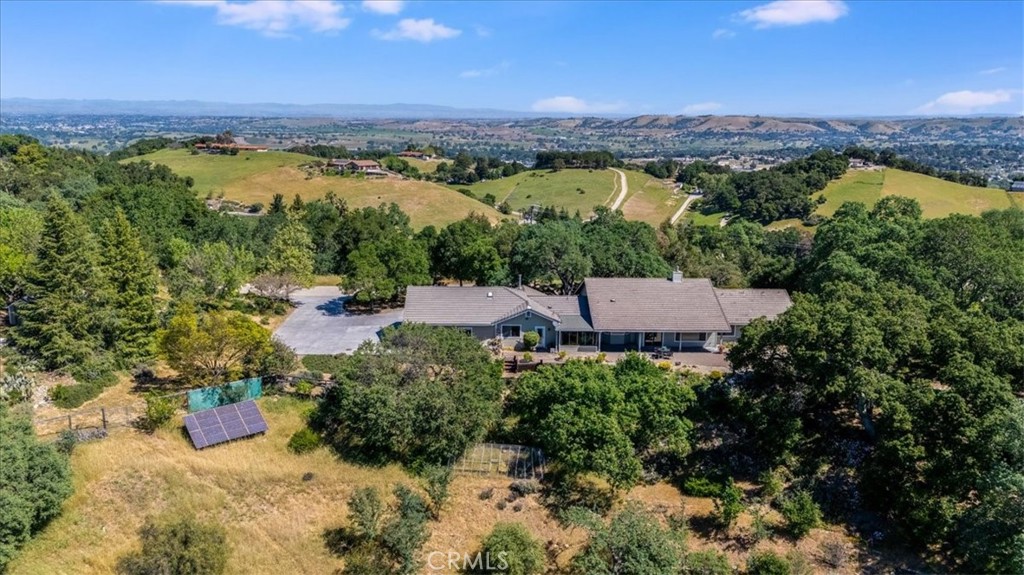 12405 Santa Ana, Atascadero, CA 93422