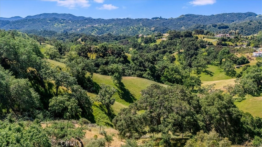 12405 Santa Ana, Atascadero, CA 93422