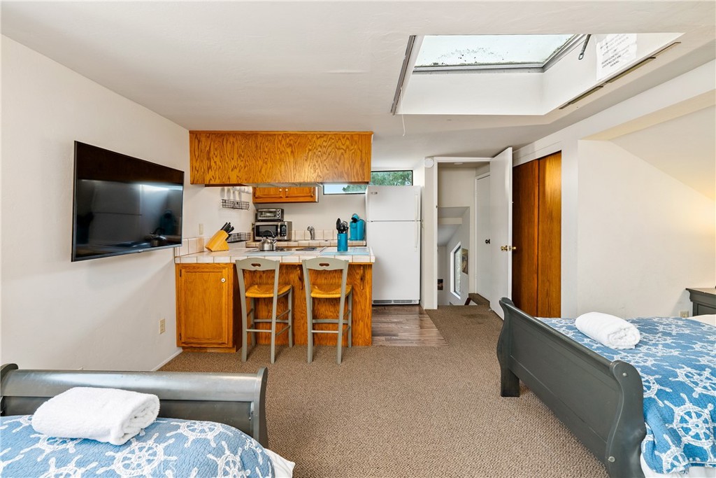 904 Hartford St, Cambria, CA 93428