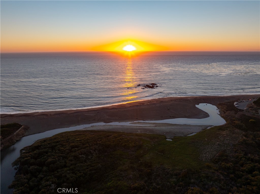 904 Hartford St, Cambria, CA 93428