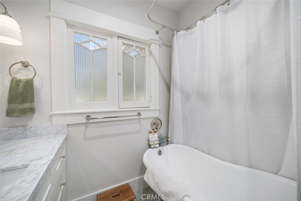 135 18th St, Paso Robles, CA 93446