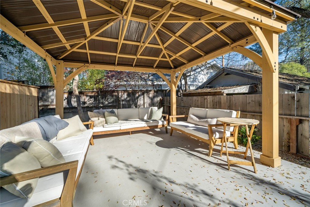 135 18th St, Paso Robles, CA 93446