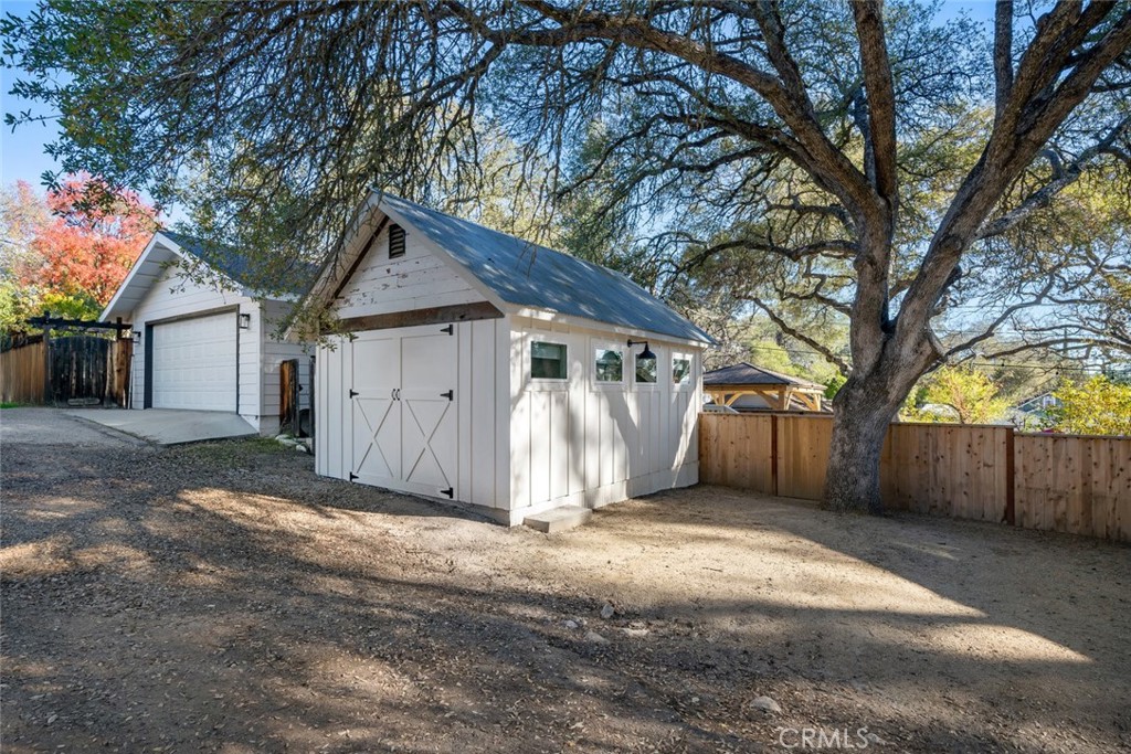 135 18th St, Paso Robles, CA 93446