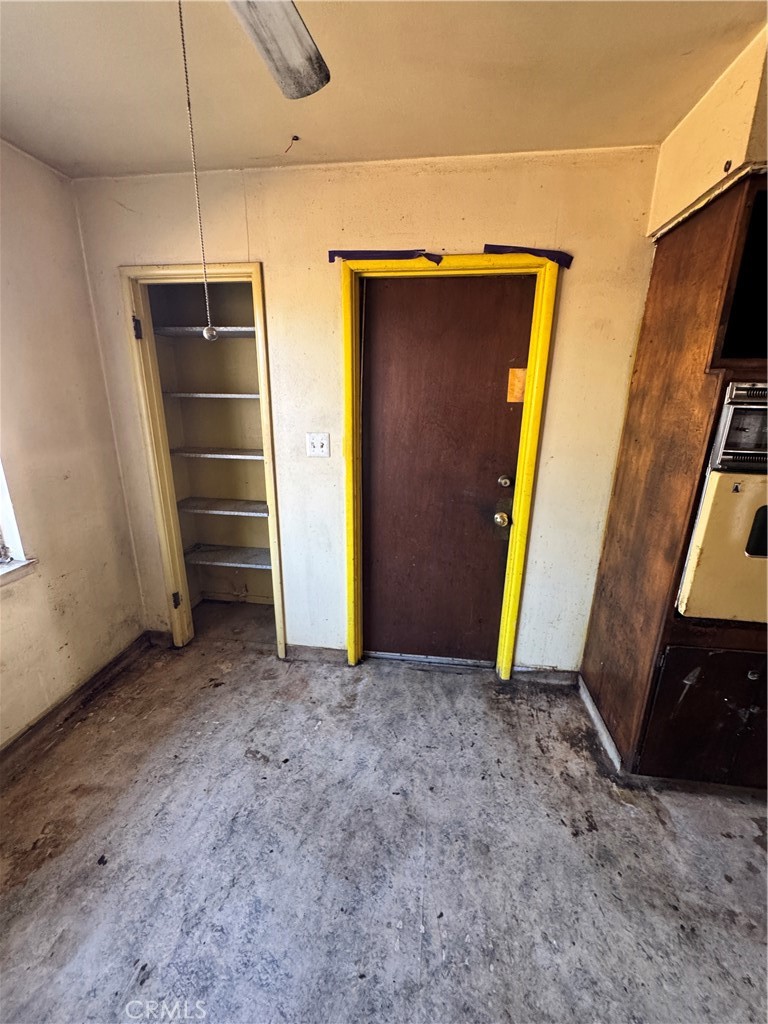 5703 E Hampton, Fresno, CA 93727