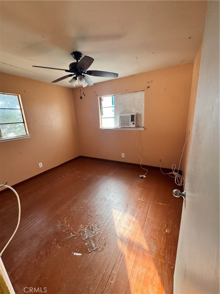 5703 E Hampton, Fresno, CA 93727