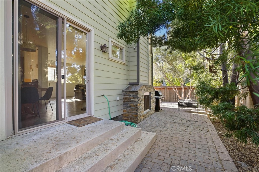 879 Islay, San Luis Obispo, CA 93401