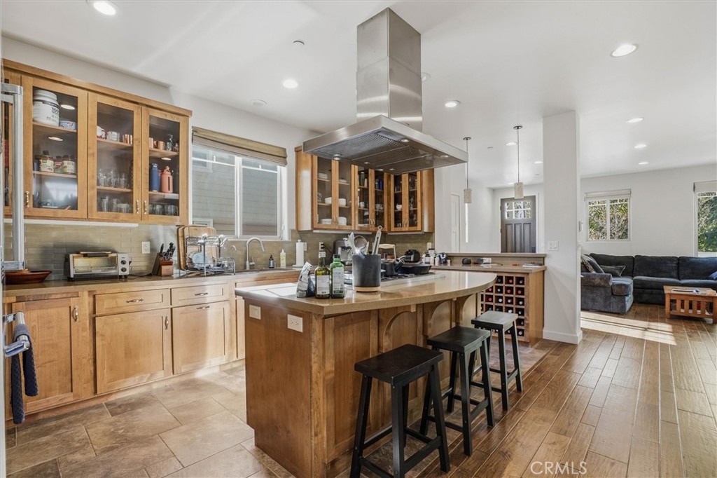 879 Islay, San Luis Obispo, CA 93401