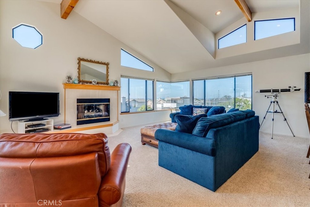 390 Lampton, Cambria, CA 93428