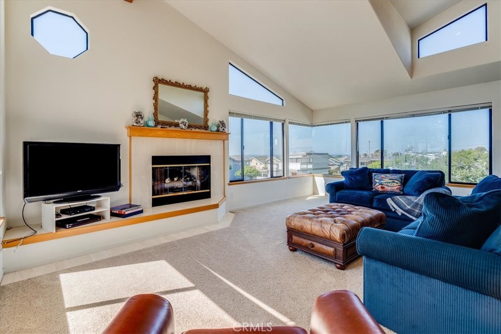 390 Lampton, Cambria, CA 93428