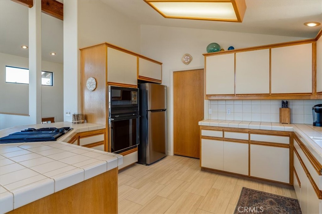 390 Lampton, Cambria, CA 93428