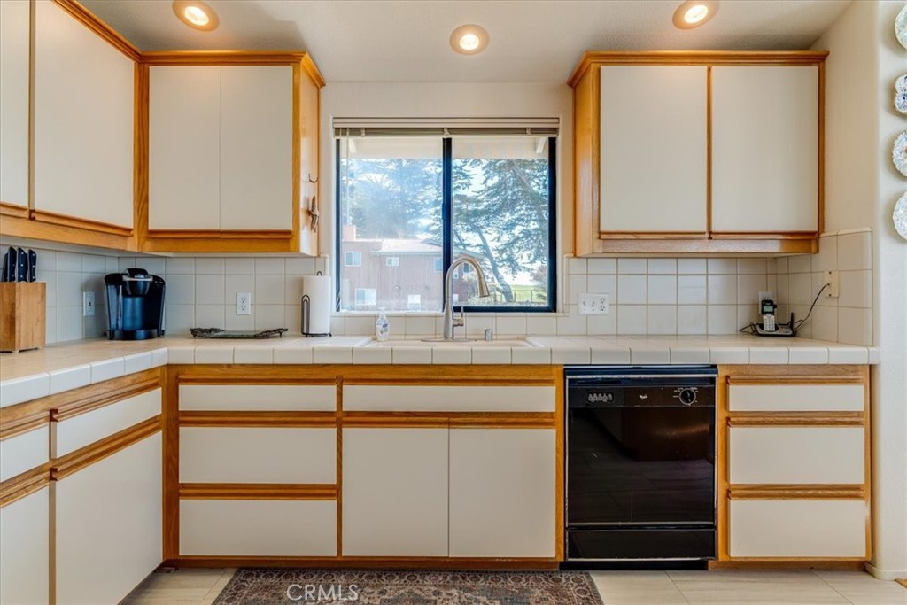 390 Lampton, Cambria, CA 93428