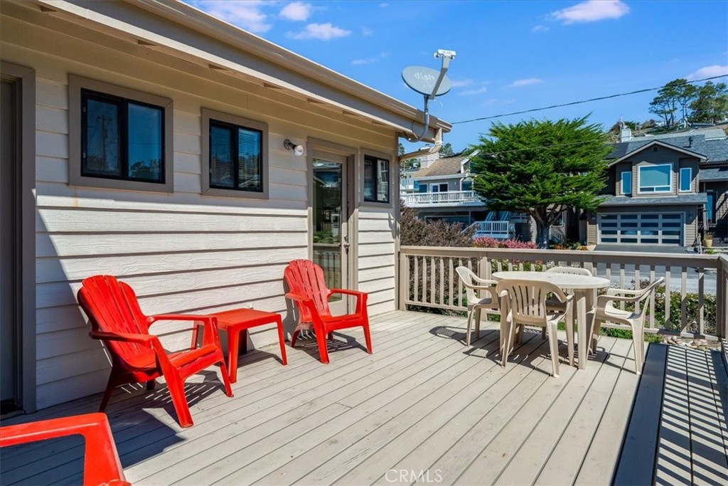 390 Lampton, Cambria, CA 93428