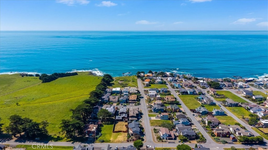 390 Lampton, Cambria, CA 93428