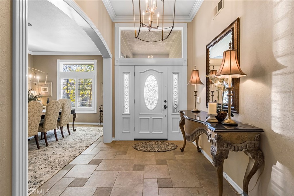 906 E Sutton, Fresno, CA 93720