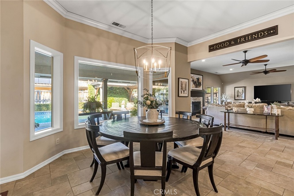 906 E Sutton, Fresno, CA 93720