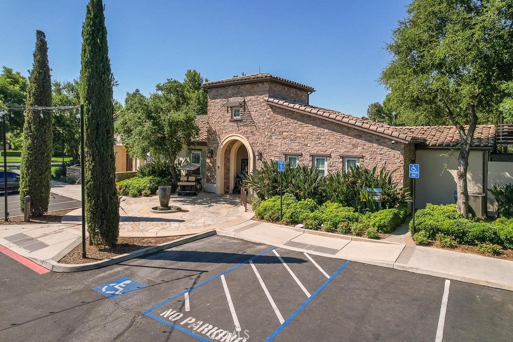 3838 Moody, Clovis, CA 93619