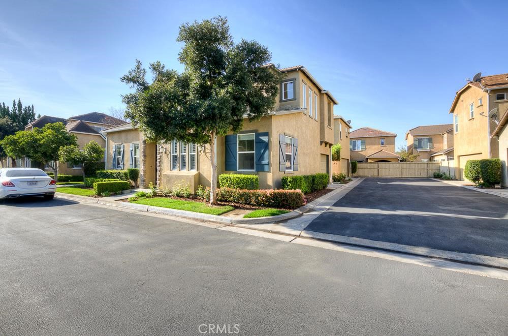 3838 Moody, Clovis, CA 93619