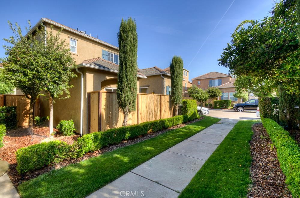 3838 Moody, Clovis, CA 93619