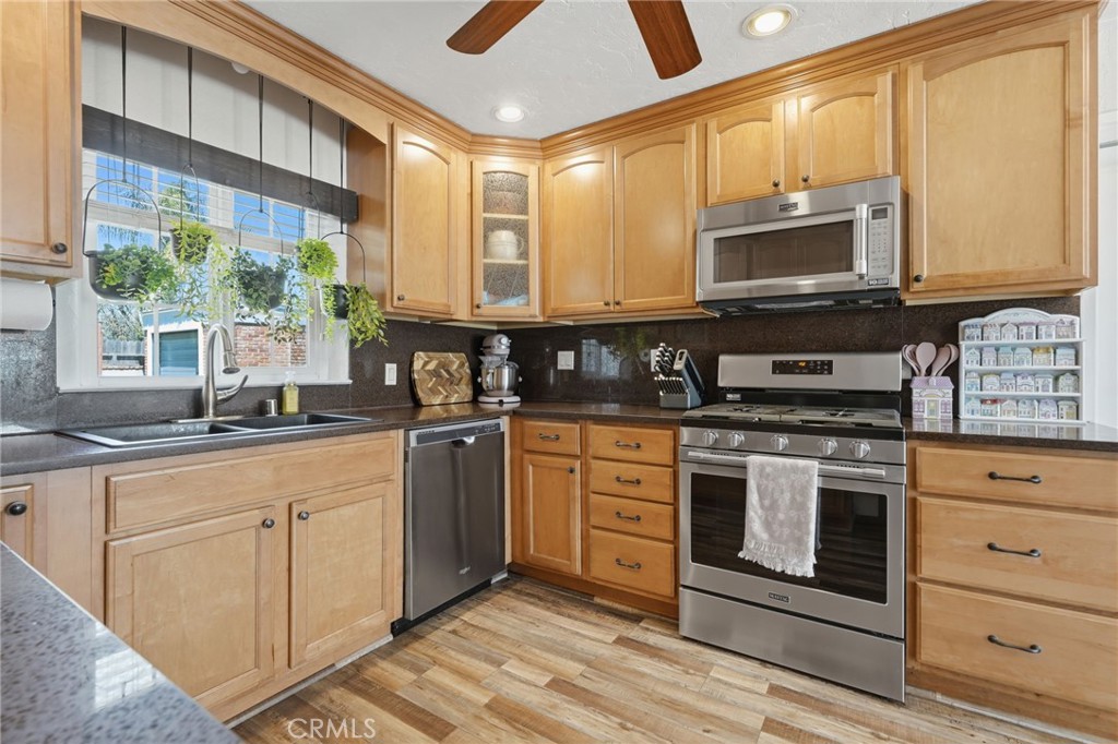 701 Nevada, Kingsburg, CA 93631