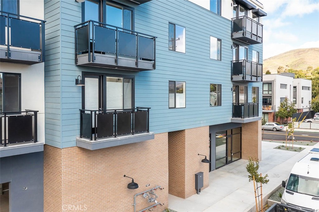 2475 Victoria, San Luis Obispo, CA 93401