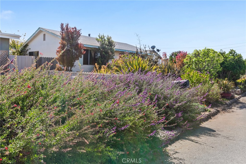 2710 Elm Ave, Morro Bay, CA 93442