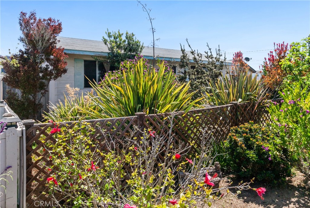 2710 Elm Ave, Morro Bay, CA 93442