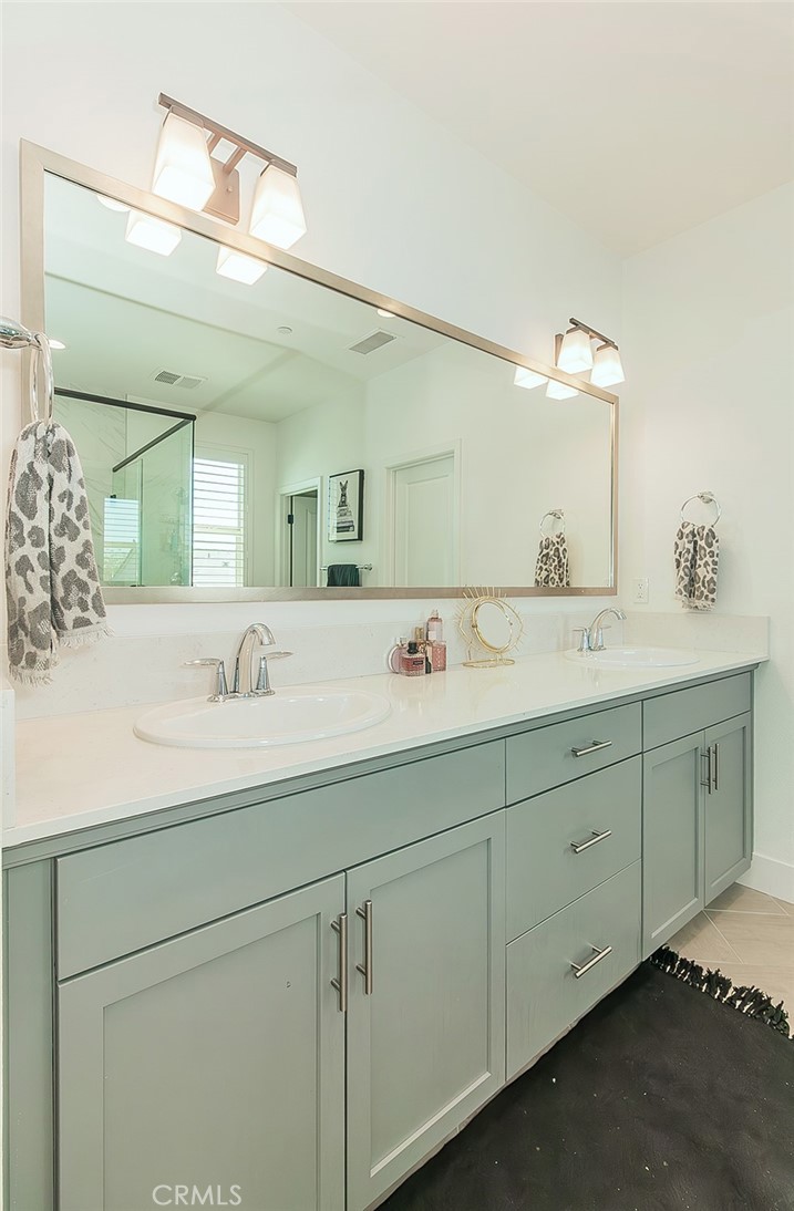 4254 Oak Knoll Rd, Madera, CA 93636