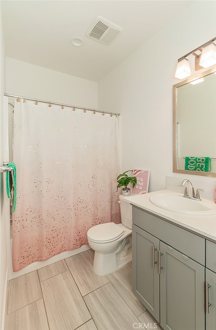 4254 Oak Knoll Rd, Madera, CA 93636