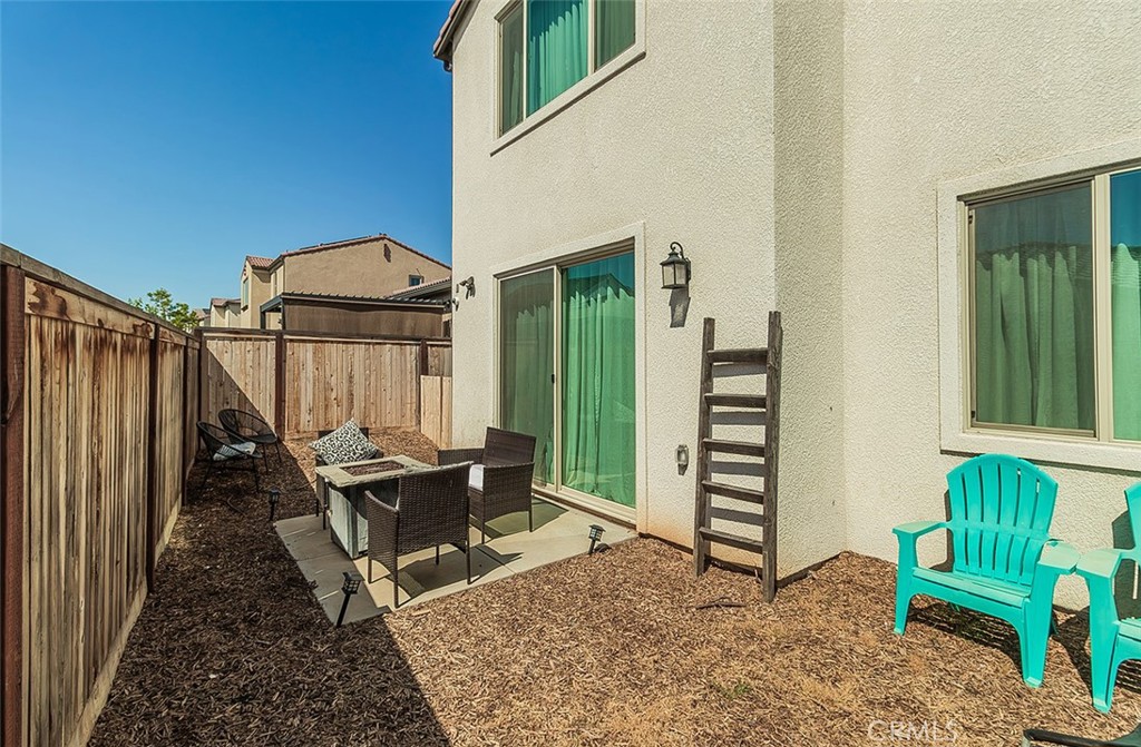 4254 Oak Knoll Rd, Madera, CA 93636