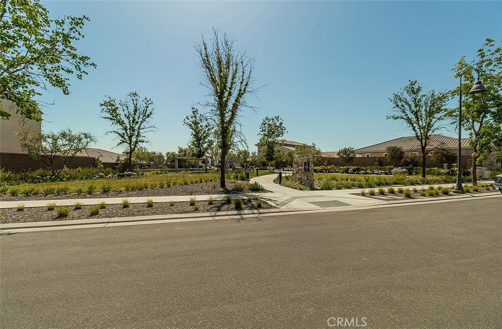 4254 Oak Knoll Rd, Madera, CA 93636