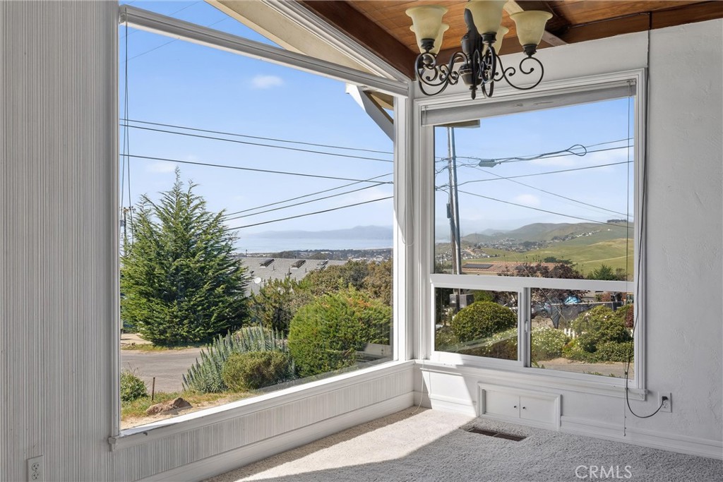1000 Ridgeway, Morro Bay, CA 93442