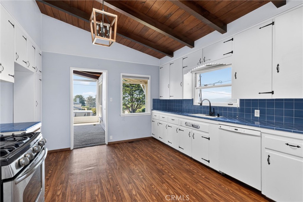 1000 Ridgeway, Morro Bay, CA 93442