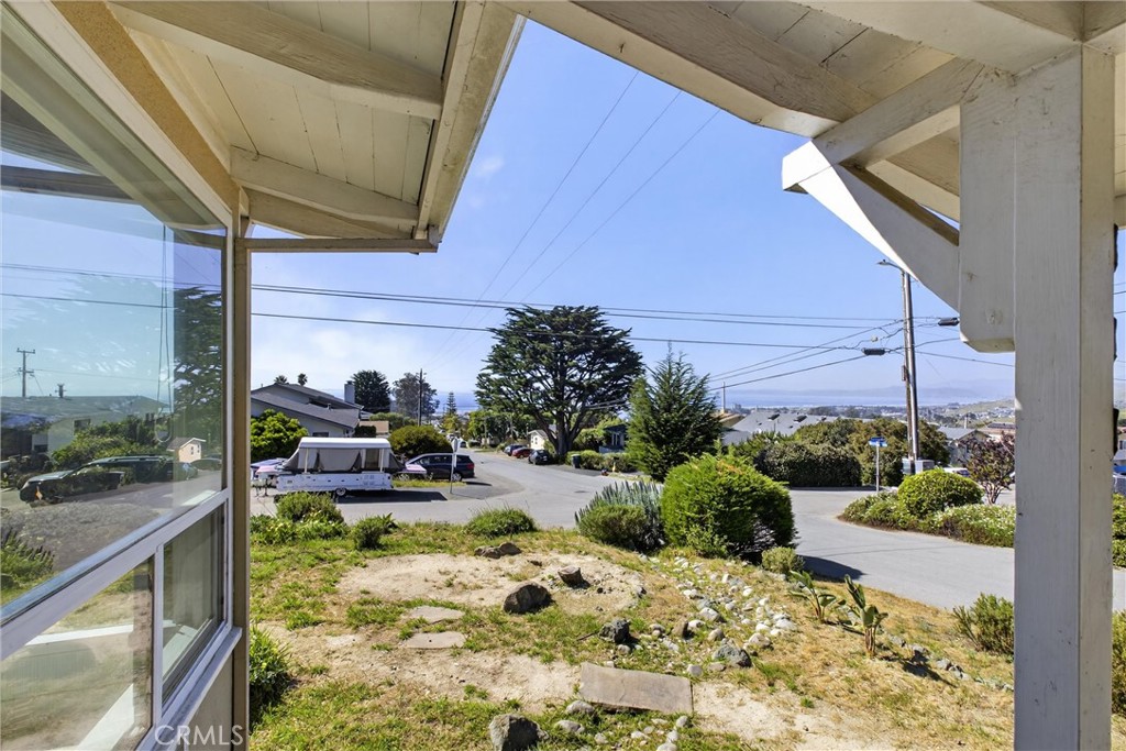 1000 Ridgeway, Morro Bay, CA 93442
