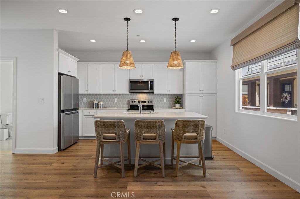 194 Earthwood Ln, San Luis Obispo, CA 93401