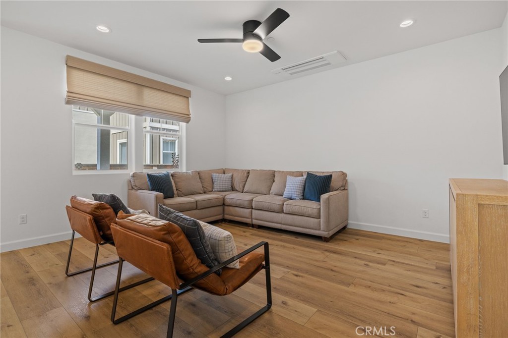 194 Earthwood Ln, San Luis Obispo, CA 93401